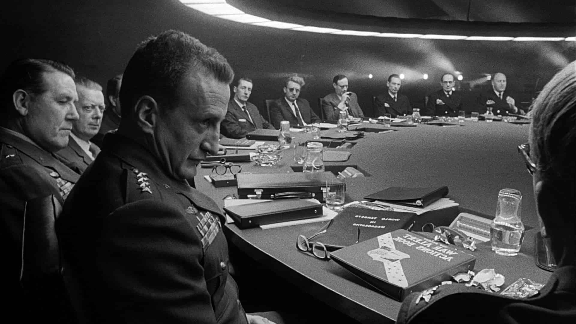 دانلود فیلم Dr. Strangelove or: How I Learned to Stop Worrying and Love the Bomb 1964